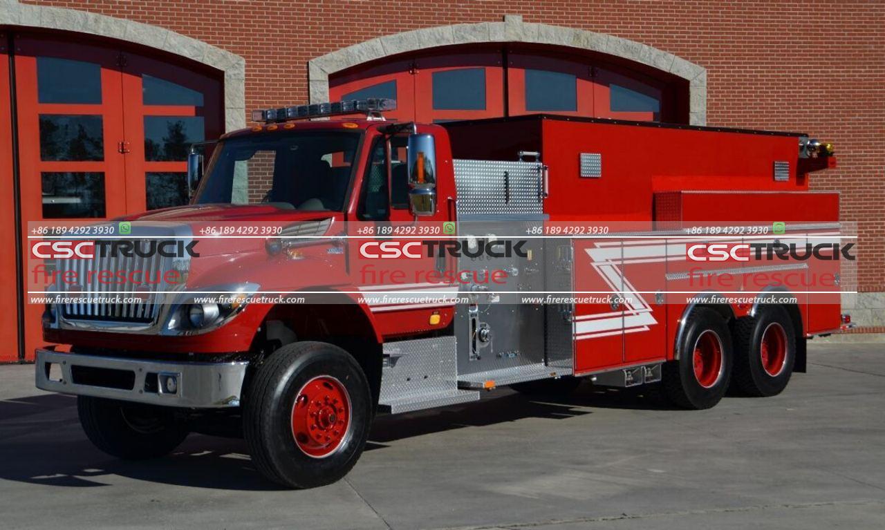 Foam transfer fire truck