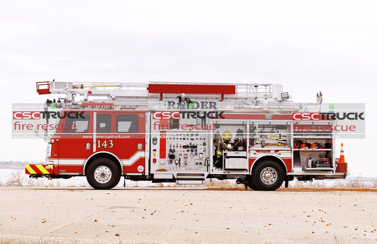 Watertower fire truck