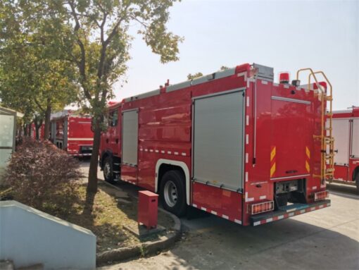 6 Wheelers 8000 Liters Water Fire Truck (4)