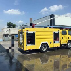ISUZU 4000 Liters Foam Fire Truck (3)