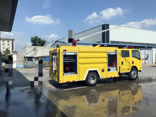ISUZU 4000 Liters Foam Fire Truck (3)