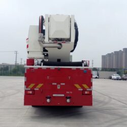 VOLVO 70M Ladder Fire Truck (2)