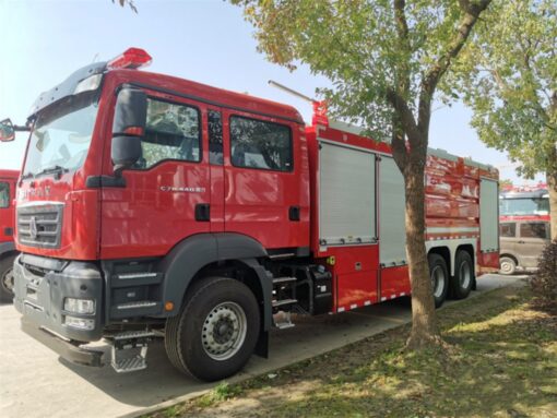 Water Foam and Dry Power Combined Fire Truck (2)