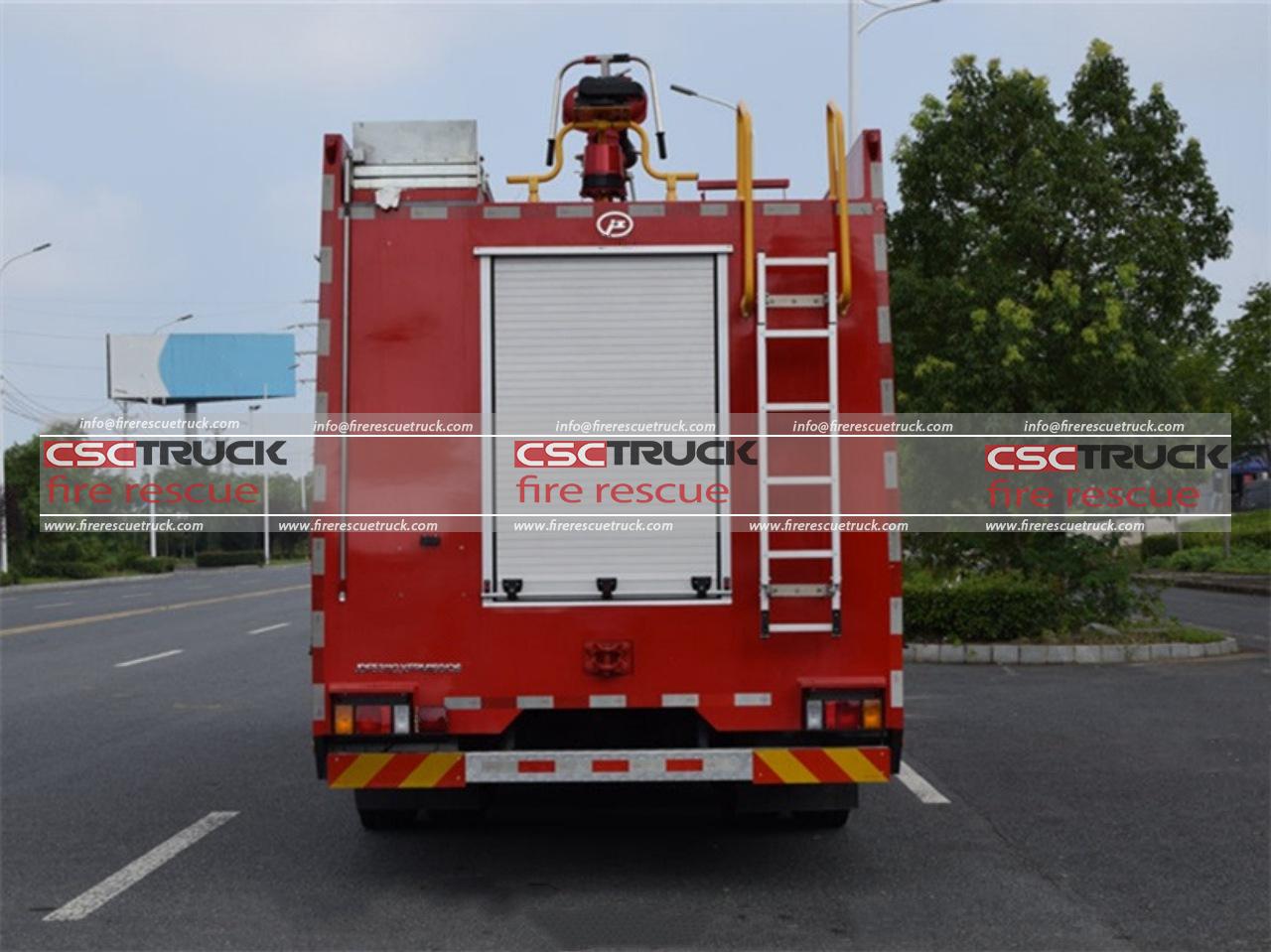 ISUZU 14000 Liters Water Foam Fire Truck (5) ISUZU 14000 Liters Water Foam Fire Truck (5)