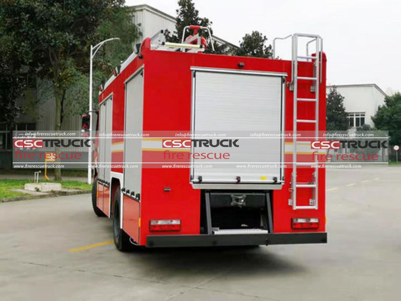 4x4 6000 Liters Small Water Fire Truck (2) 4x4 6000 Liters Small Water Fire Truck (2)