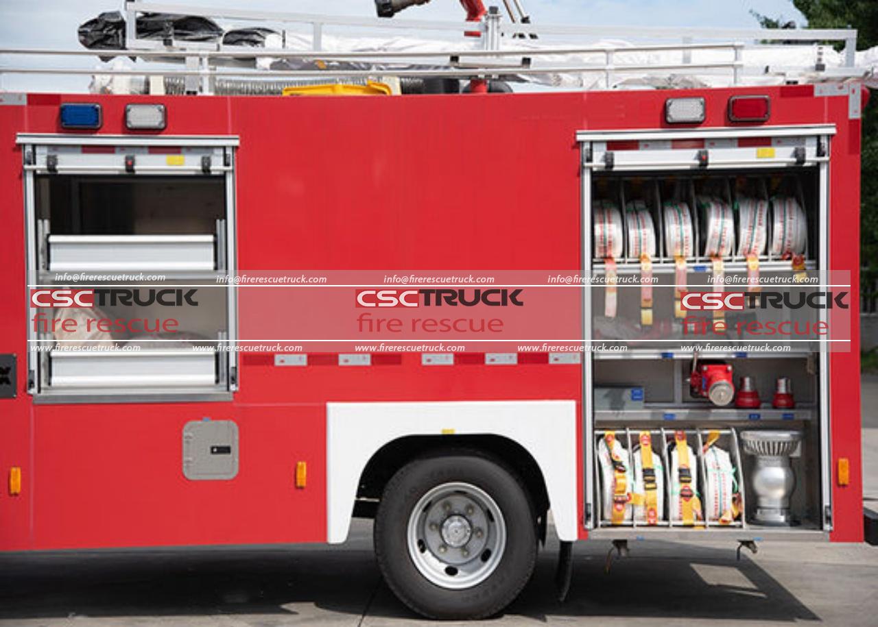 ISUZU 3000 Liters Water Foam Small Fire Truck (3) ISUZU 3000 Liters Water Foam Small Fire Truck (3)