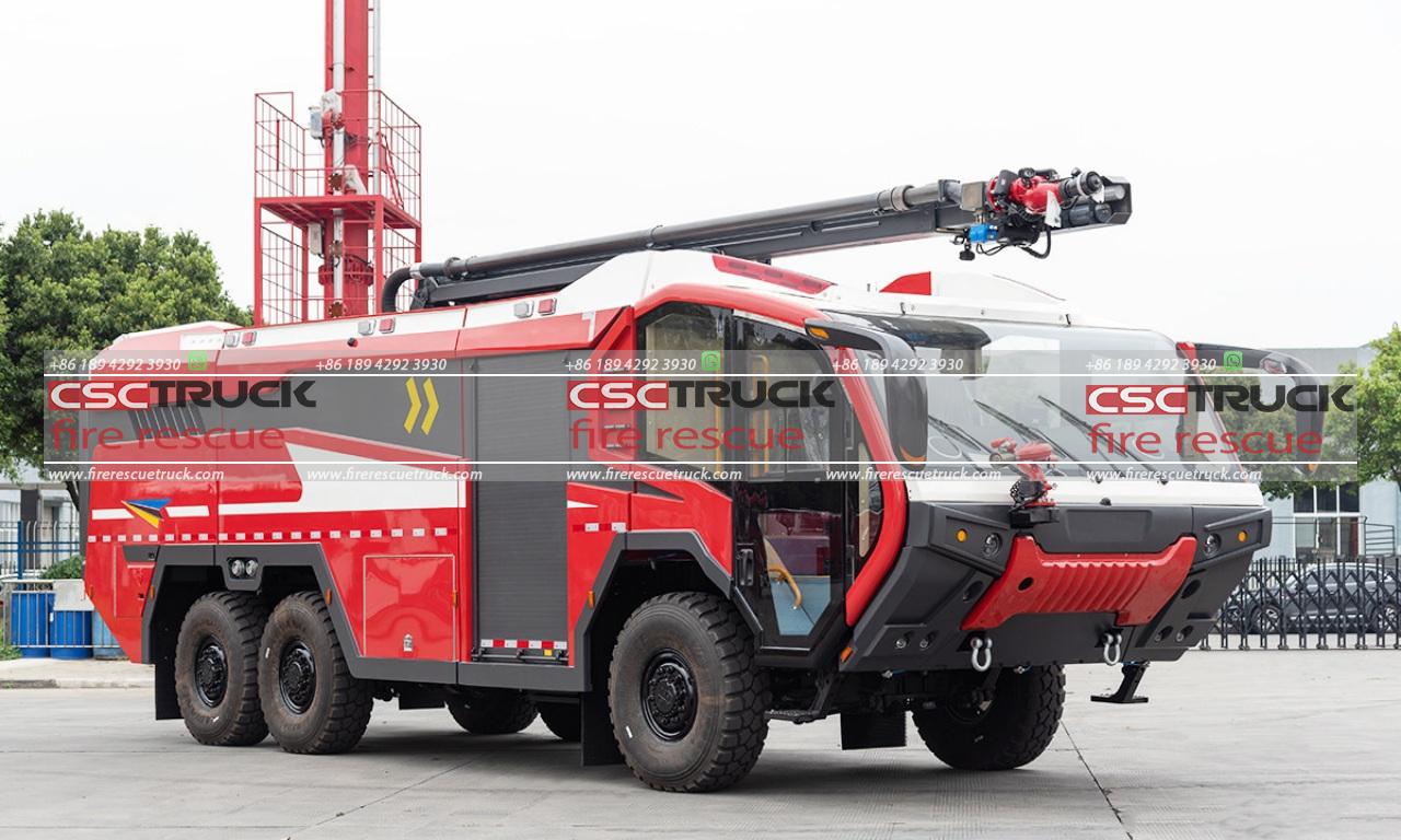6WD Airport Rescue Fire Fighting Truck (2) 6WD Airport Rescue Fire Fighting Truck (2)