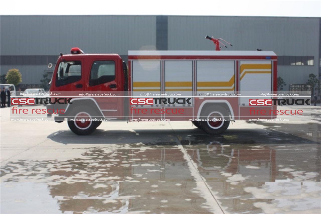 ISUZU FVR 6CBM Foam Fire Truck (5) ISUZU FVR 6CBM Foam Fire Truck (5)