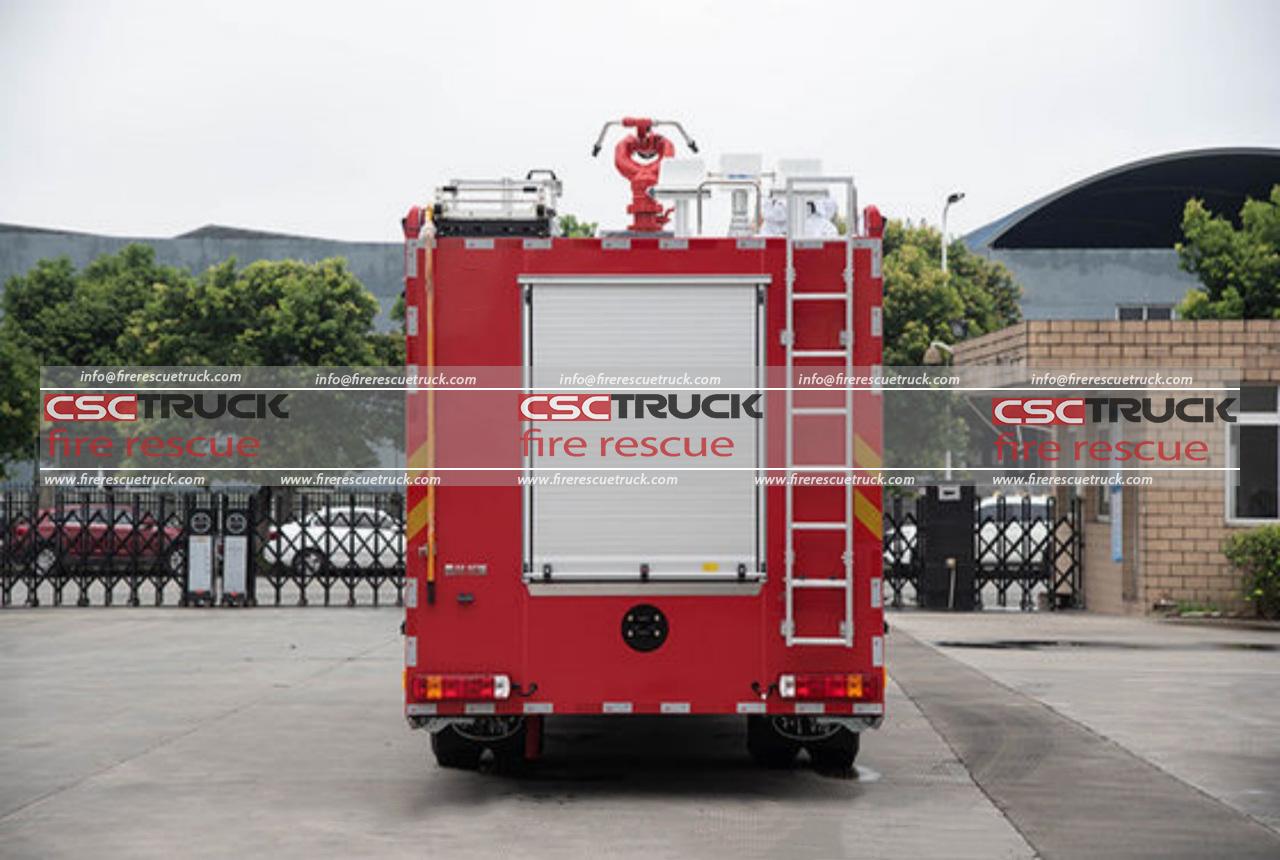 IVECO 4000 Liters Water Foam Fire Truck (3) IVECO 4000 Liters Water Foam Fire Truck (3)