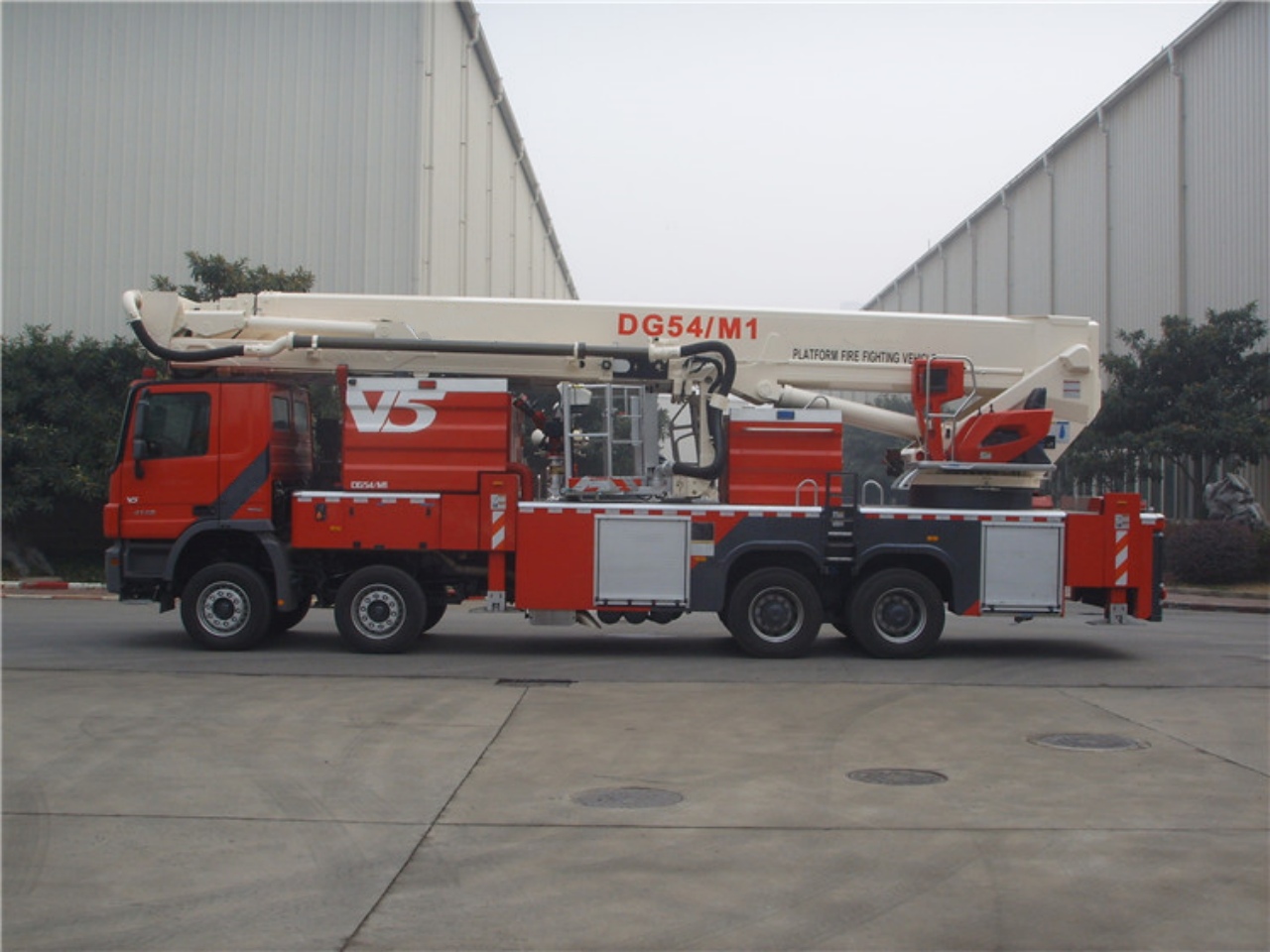 Benz 54M Telesquirt Fire Truck (5) Benz 54M Telesquirt Fire Truck (5)