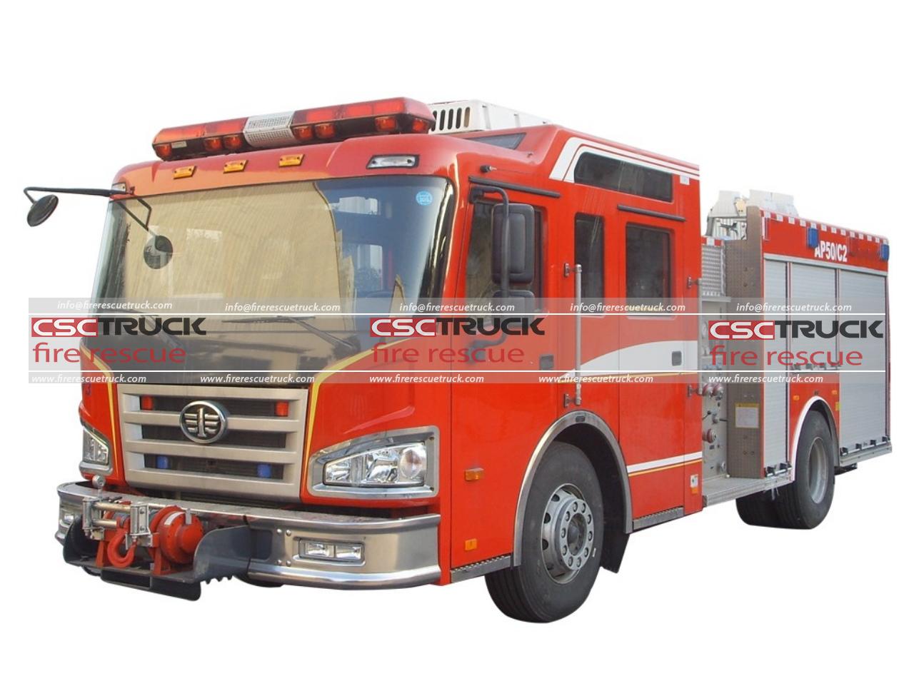 6 Wheelers 5Ton Foam Fire Truck