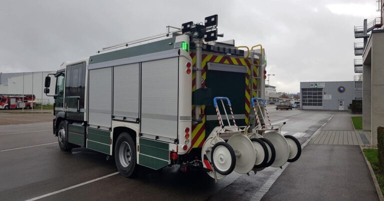 What are the Different Colors of Fire Trucks? - Fire Rescue Truck