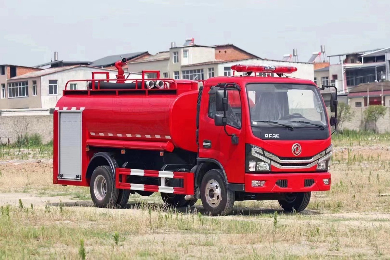 What is a Fire Water Tank? - Fire Rescue Truck