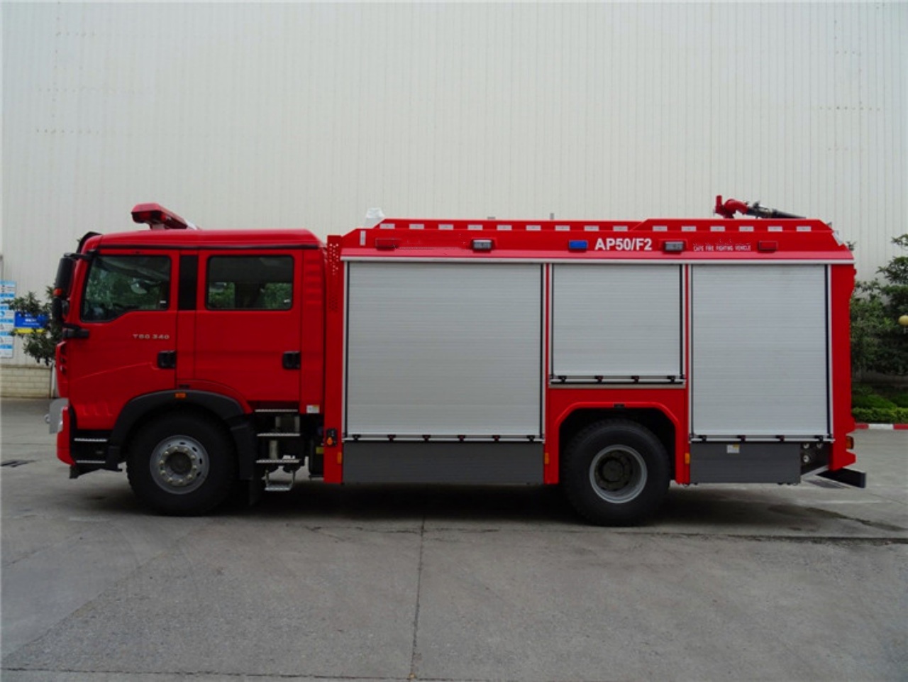 HOWO 5Ton Foam Fire Truck (4)