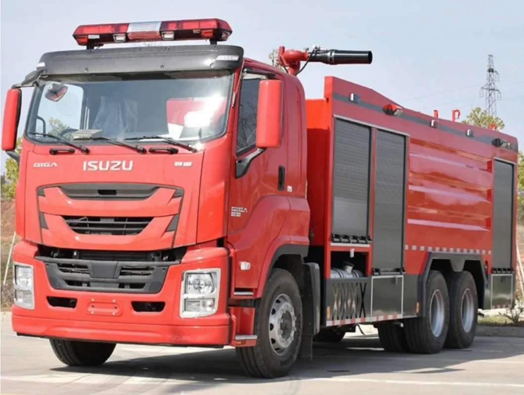 ISUZU 15000L Water Tanker Fire Truck