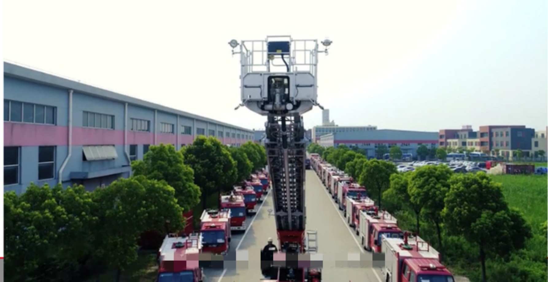 ISUZU 30M Ladder Fire Truck (4)