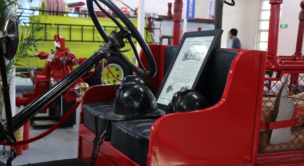 Century-Old Fire Truck A 1926 Ford Model T Fire Engine (7)