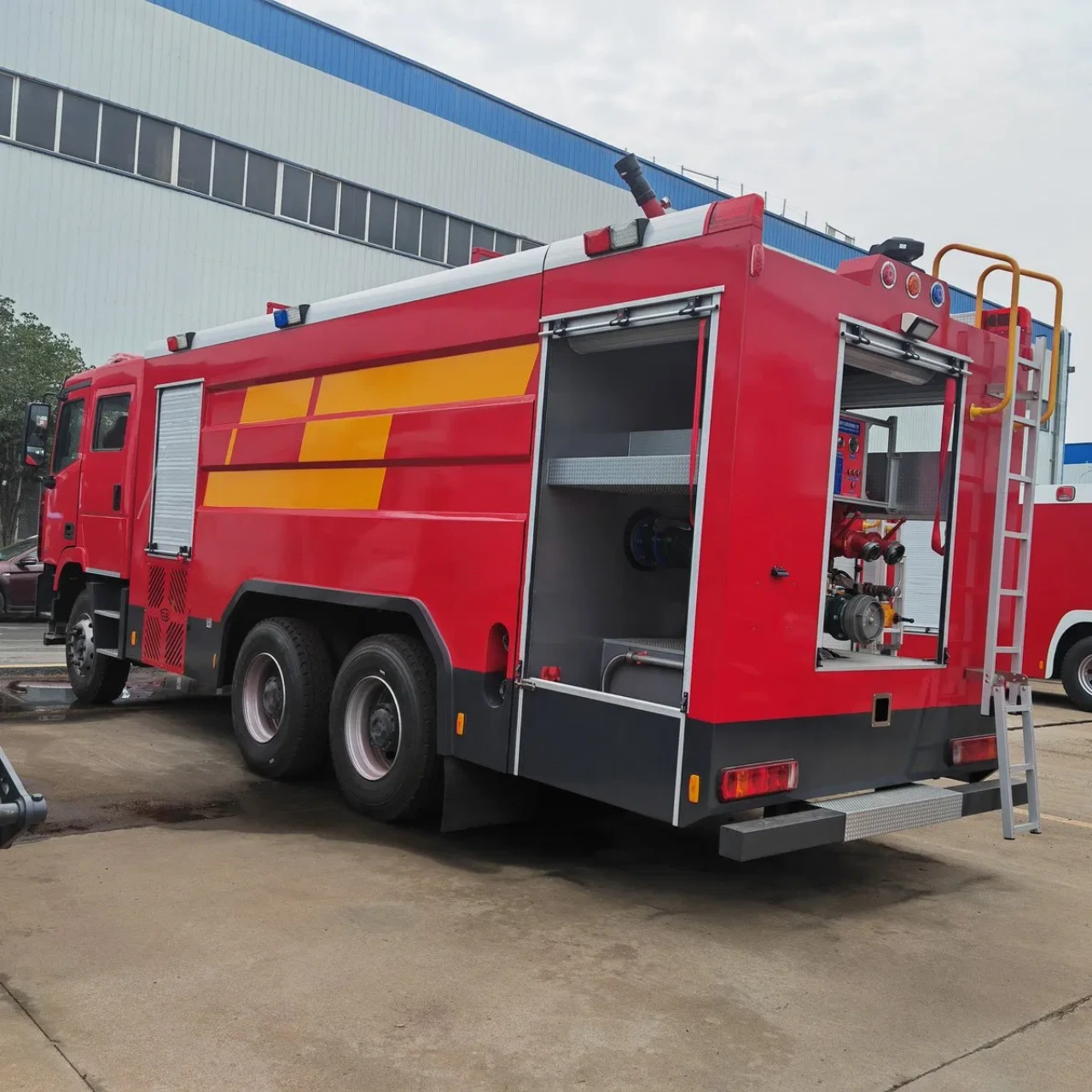 FOTON Auman 12 CBM Pumper Fire Engine (6)