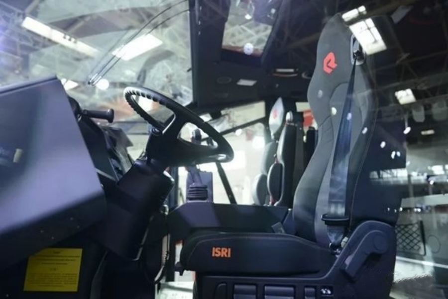 Get up Close with the Rosenbauer Panther Airport Fire Truck (10)