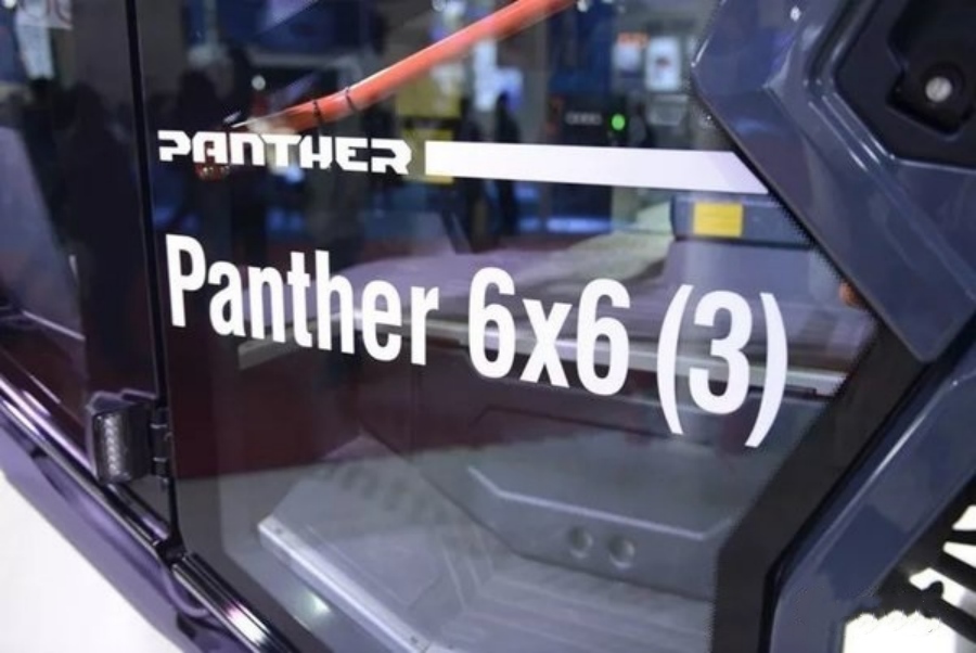 Get up Close with the Rosenbauer Panther Airport Fire Truck (12)