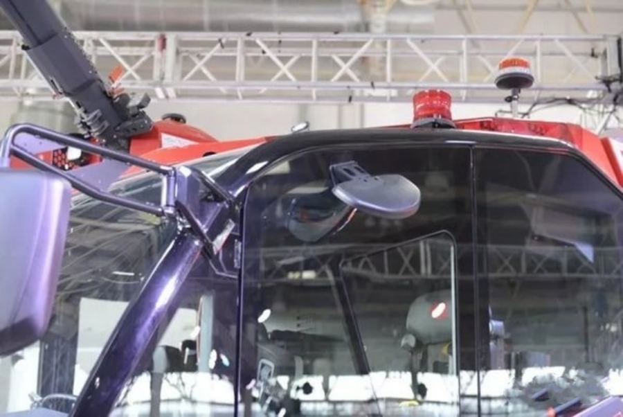 Get up Close with the Rosenbauer Panther Airport Fire Truck (8)