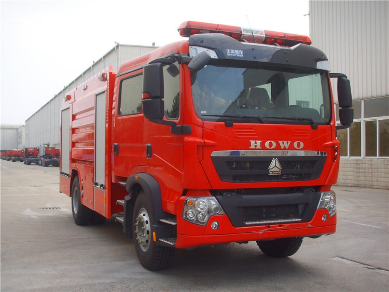 HOWO 8Ton Water Tank Fire Truck (2)