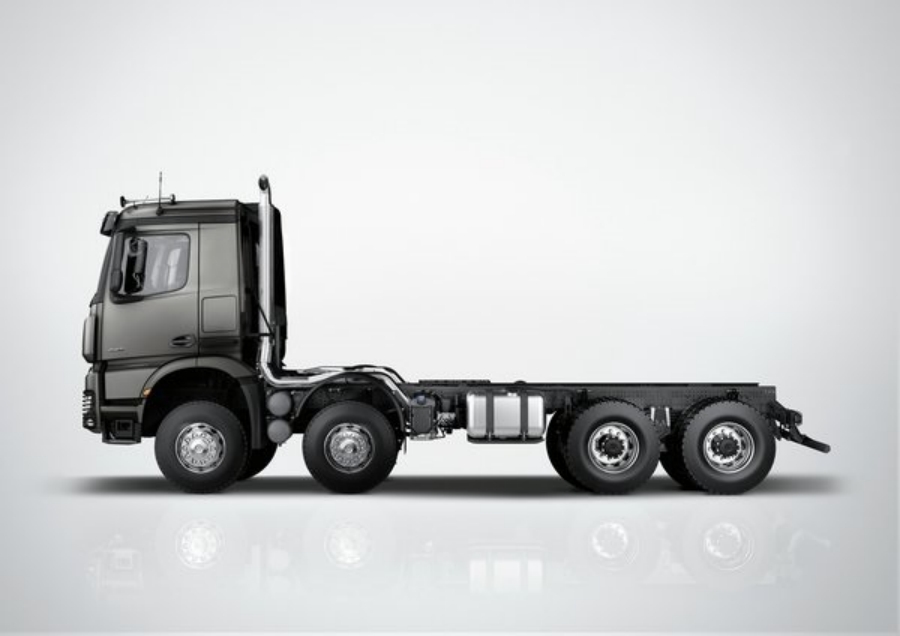 Mercedes-Benz Arocs All-terrain Chassis, 578-horsepower Fire Truck! (11)