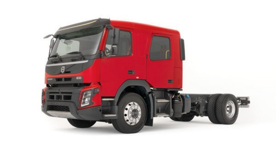 Seats 8 Crew Members In-Depth Overview of the Volvo FMX Fire Truck (4)