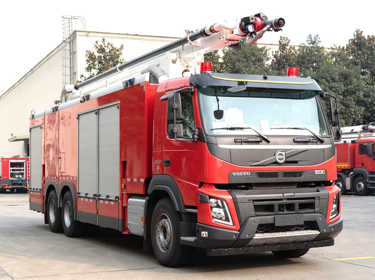 Volvo 25M Water Tower Fire Fighting Truck