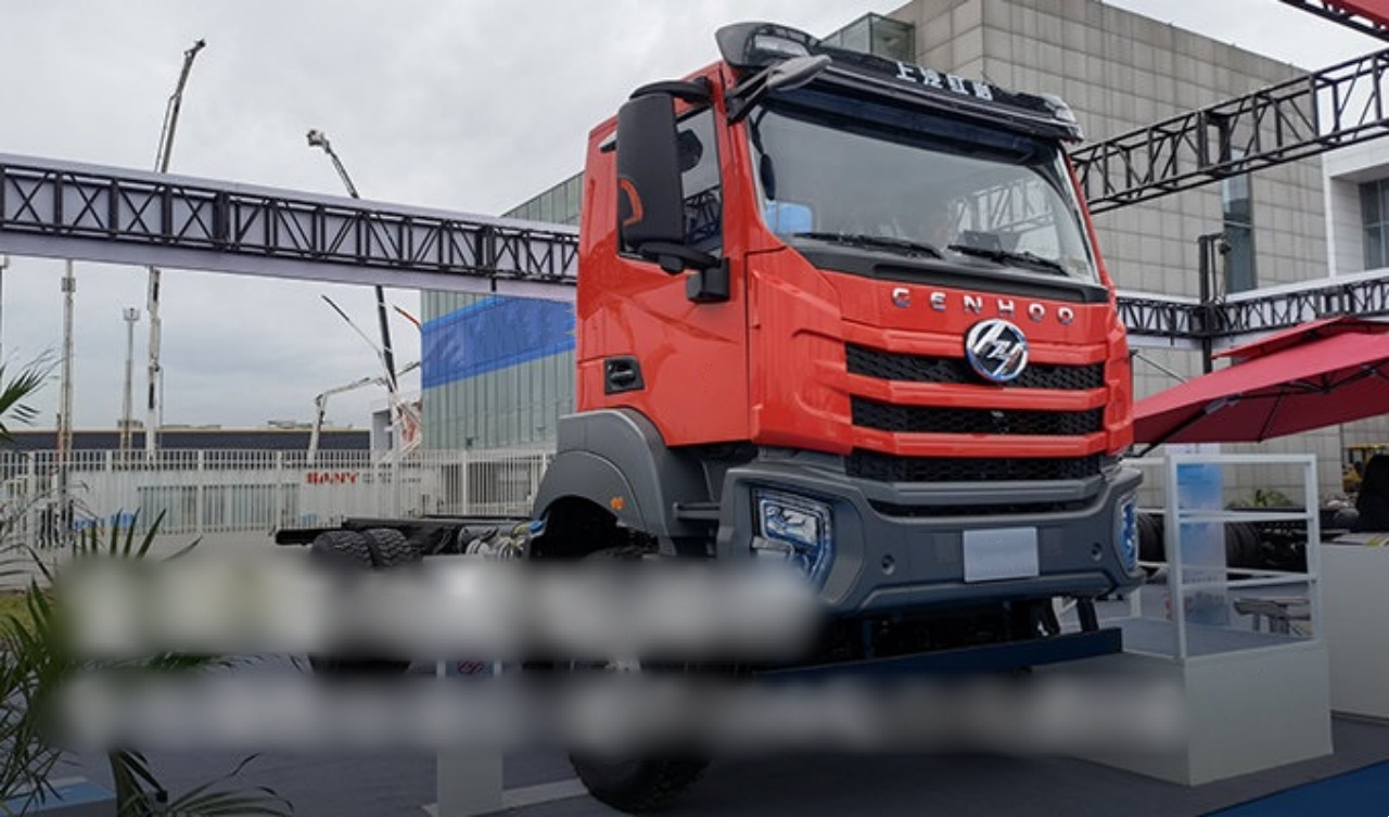 4x4 360HP SAIC Hongyan GENHOO H6 Fire Truck — Modern and Advanced!