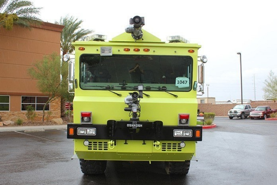6x6 Oshkosh T3000 Detroit 540 Horsepower 13000 Liter Airport Fire Truck, a Powerhouse Selection! (5)