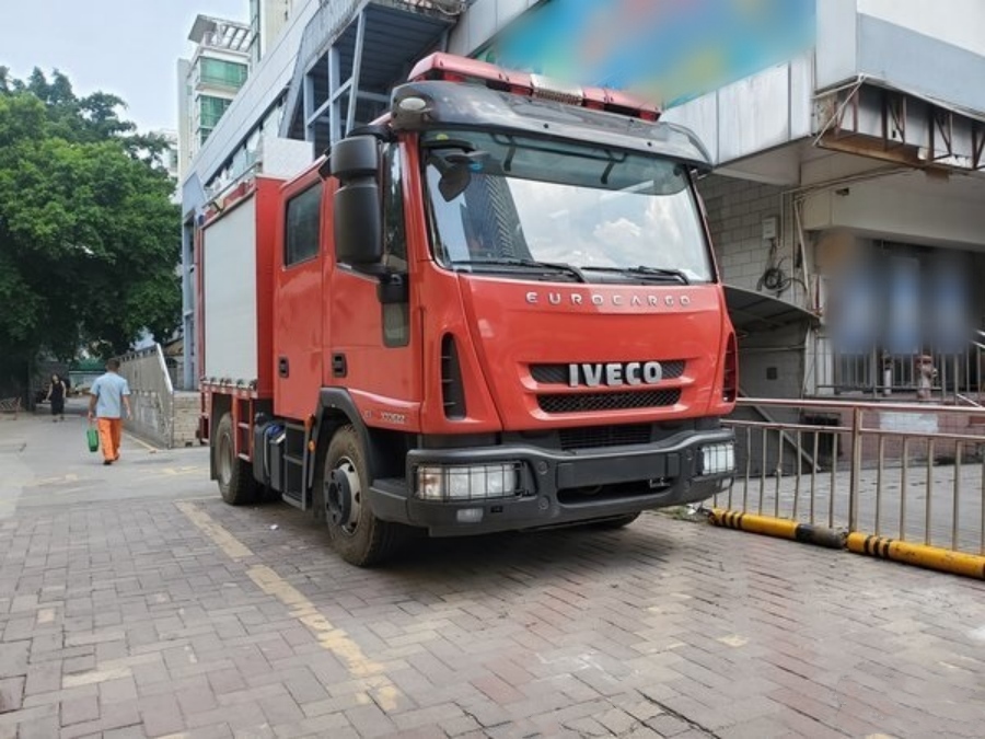 IVECO Eurocargo 3000-Liter Small Foam Fire Truck – The Top Choice for Urban Firefighting! (2)