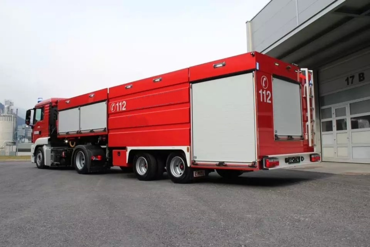 MAN TGS 11000L Semi-Trailer Hazmat Fire Truck — a Trusted Choice! (2)