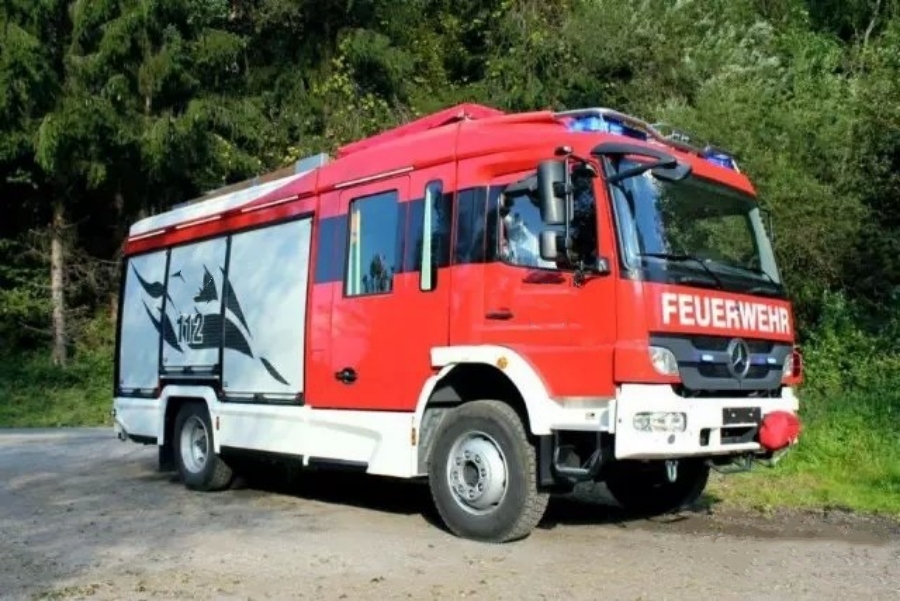 PRIMUS Combination Fire Rescue Truck – Military-grade Quality! (5)