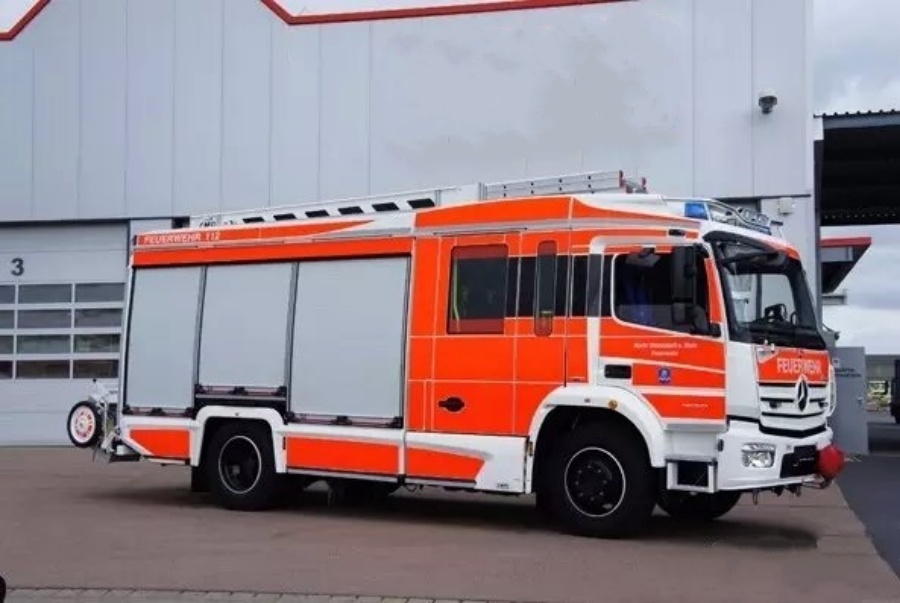 PRIMUS Combination Fire Rescue Truck – Military-grade Quality! (9)