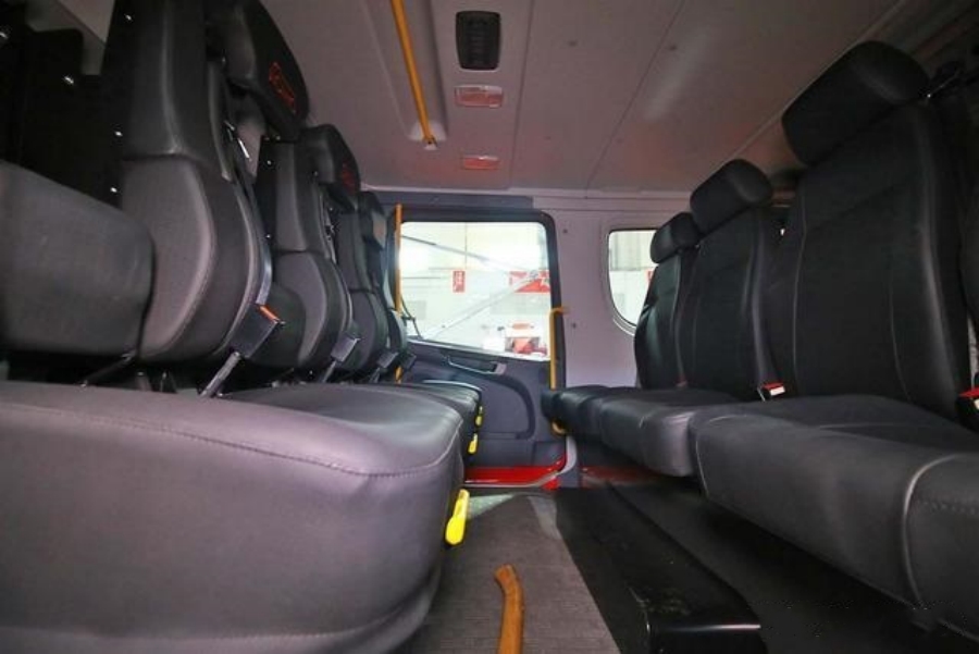 Scania R620 8x4 18000 Liter Water Foam Fire Truck, V8 Flagship! (8)
