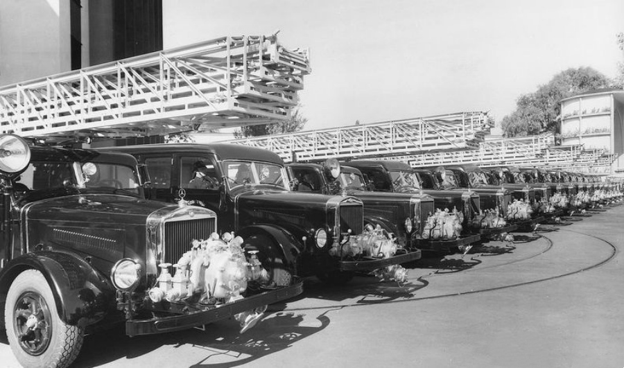 The Development History of Aerial Fire Trucks (11)