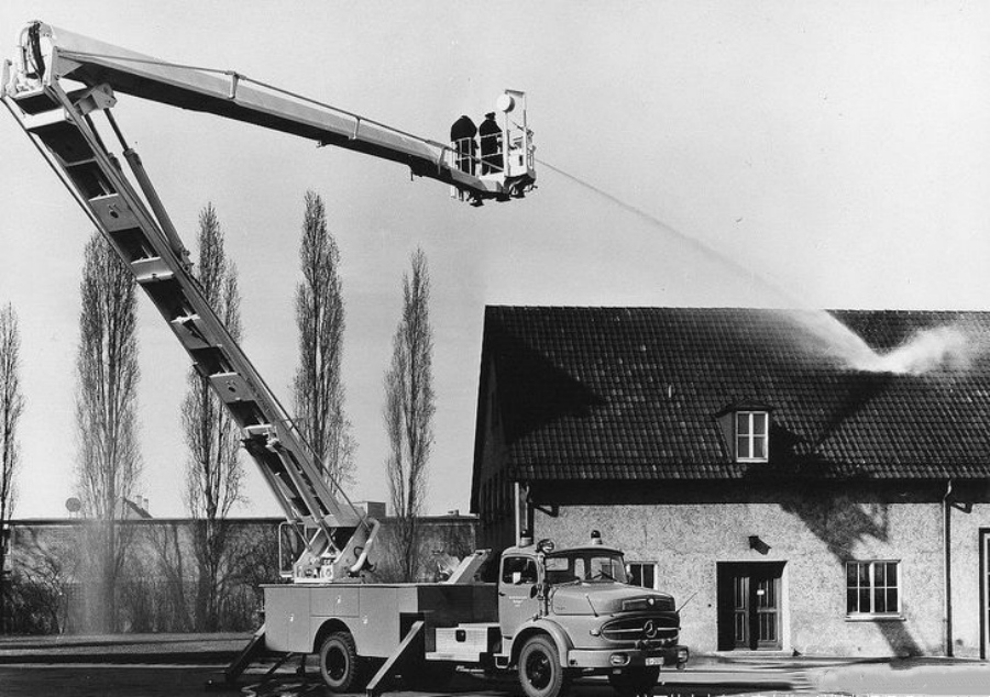 The Development History of Aerial Fire Trucks (12)
