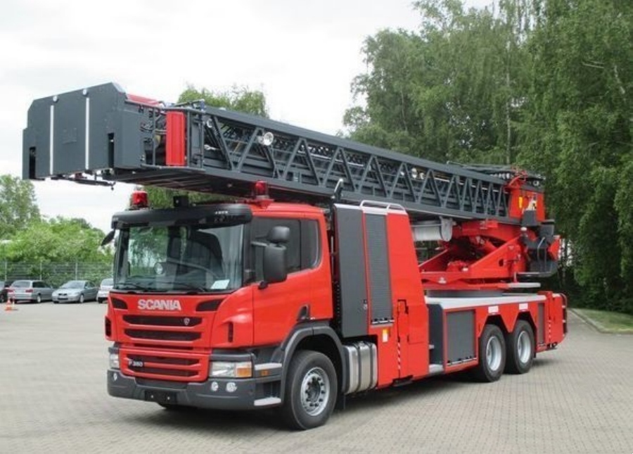 The Development History of Aerial Fire Trucks (13)