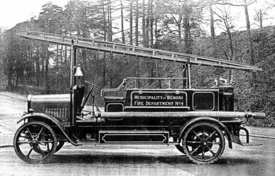 The Development History of Aerial Fire Trucks (7)