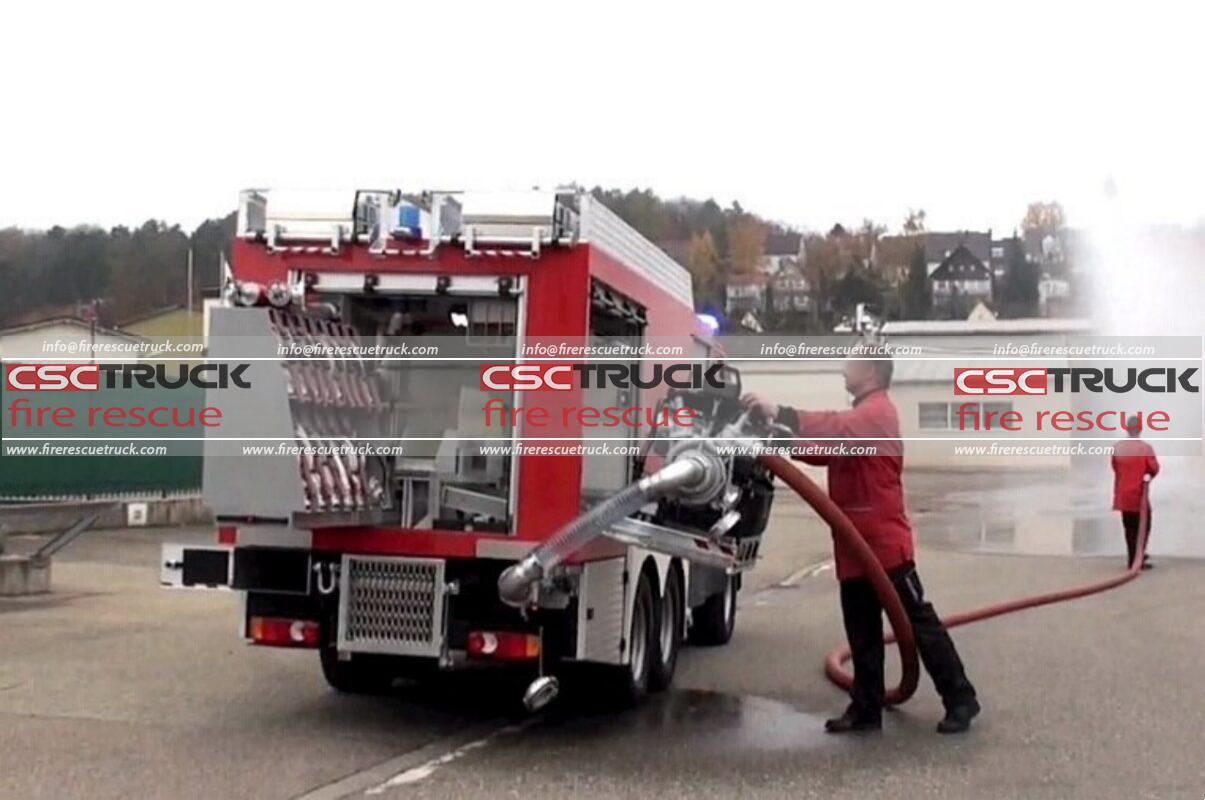 The World's Smallest 3-axle Fire Truck — the 5.97m Ziegler Water Tank ...