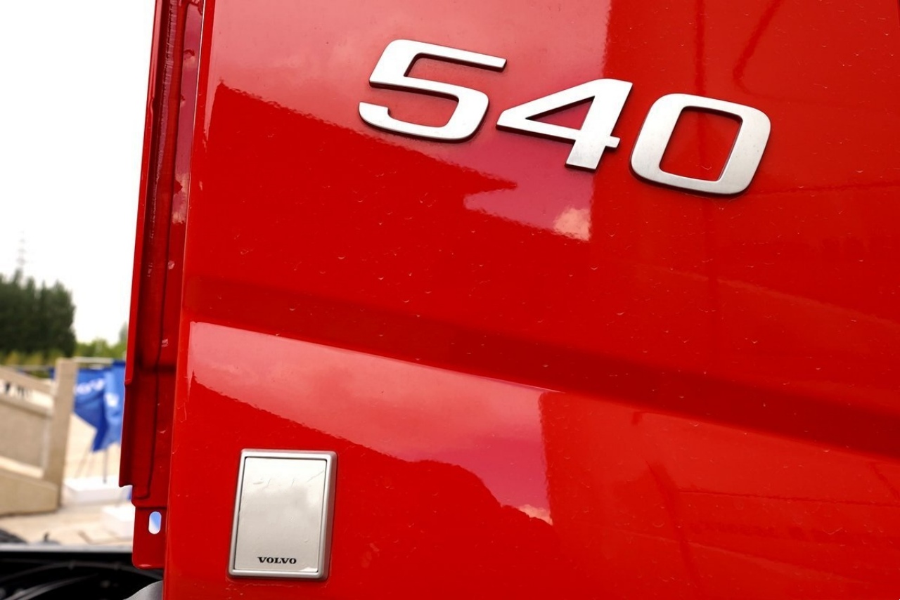 Volvo FMX 540HP Fire Truck — the Nordic Strongman! (25)