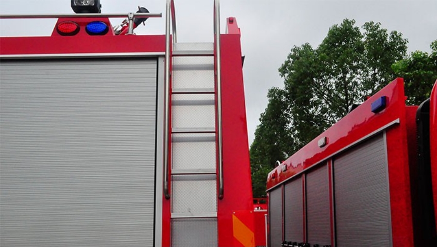 6000L Dongfeng 153 Double-Row Water Tanker Fire Truck, Luxurious Appearance! (6)