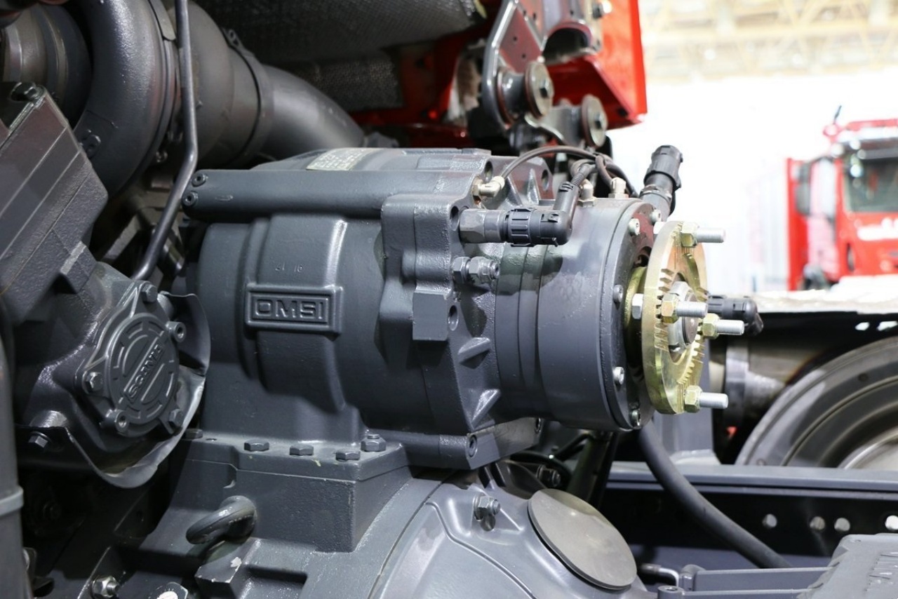 Differences between Fire Truck Chassis and Regular Vehicle Chassis—The Parts are Interchangeable! (6)