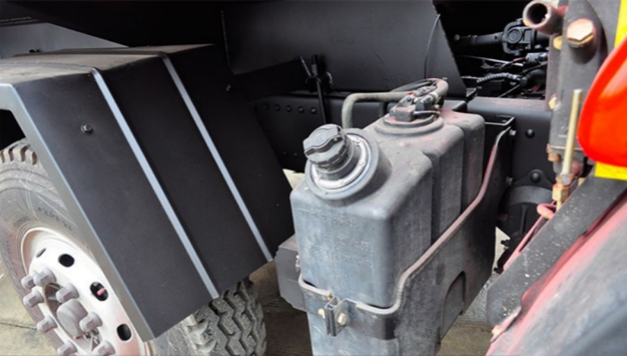 Foton Auman ETX 8×4 Water Tanker Fire Truck, Powerful Performance! (10)