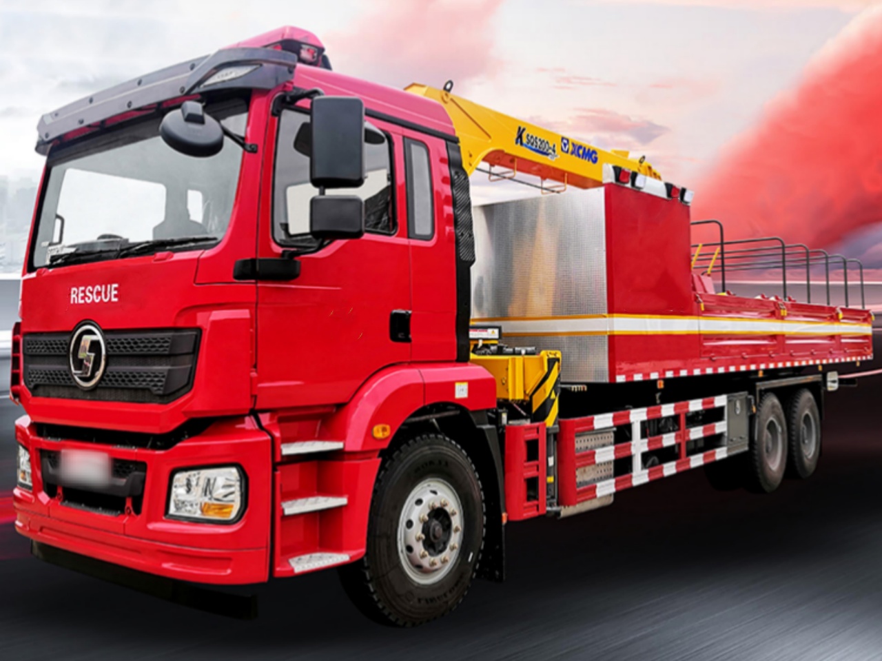 SHACMAN Emergency Boat Carrier 8t Crane Truck