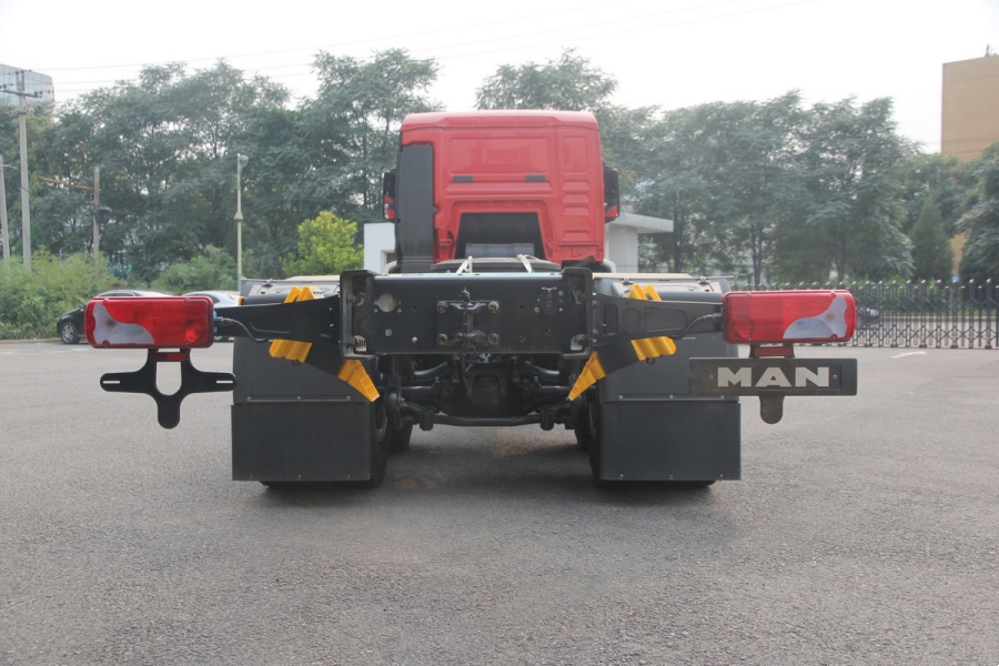 TGS33.540 6X6 BB (5)