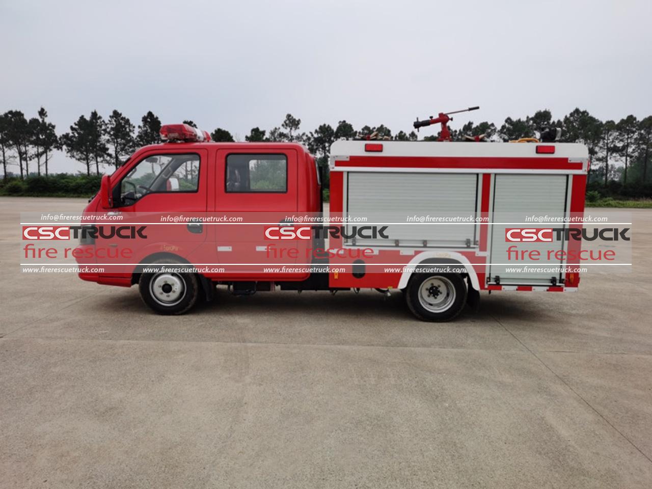 1ton Mobile Water Tank Fire Truck (2) 1ton Mobile Water Tank Fire Truck (2)