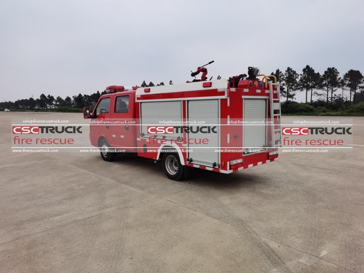 Trucail Dóiteáin Umar Uisce Soghluaiste 1ton - Trucail Tarrthála Dóiteáin, image size:1280x960