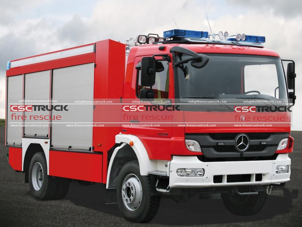 Mercedes-Benz 4x4 4500L Water Foam Fire Truck